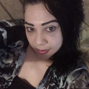 Meet your Posher, Angie